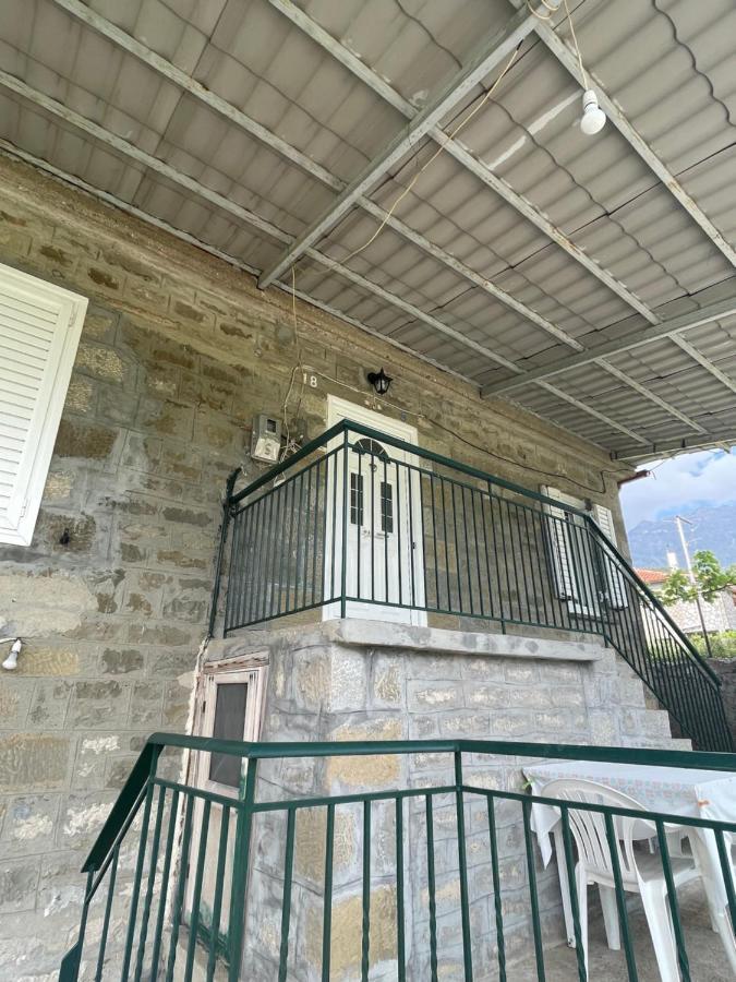Villa Lochia - Mikrospilia House Exteriér fotografie
